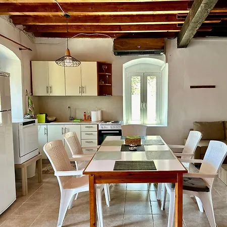 Chrysavgi Stone House Katomerion