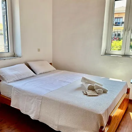 Villa Chrysavgi Stone House *