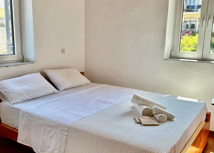 Villa Chrysavgi Stone House *