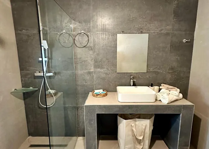 Chrysavgi Stone House